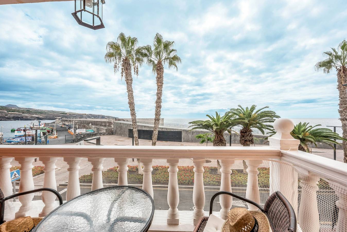 Ganze Wohnung, Ferienwohnung "Carla 1A" in Playa San Juan mit Blick auf das Meer und die Berge in Playa San Juan, Guía de Isora