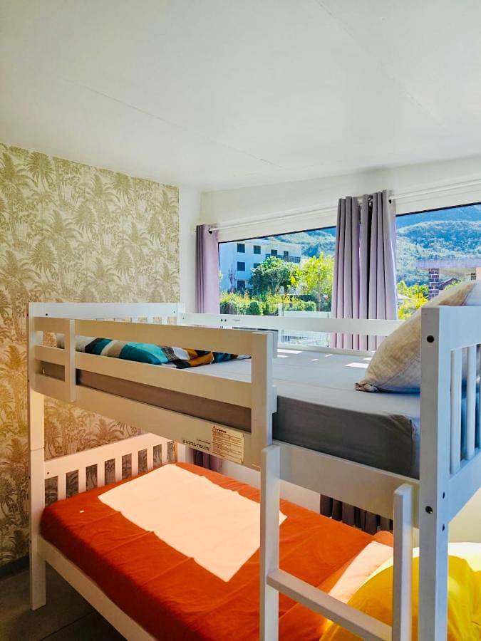 Location de vacances pour 11 personnes, avec jacuzzi à Cilaos - 3