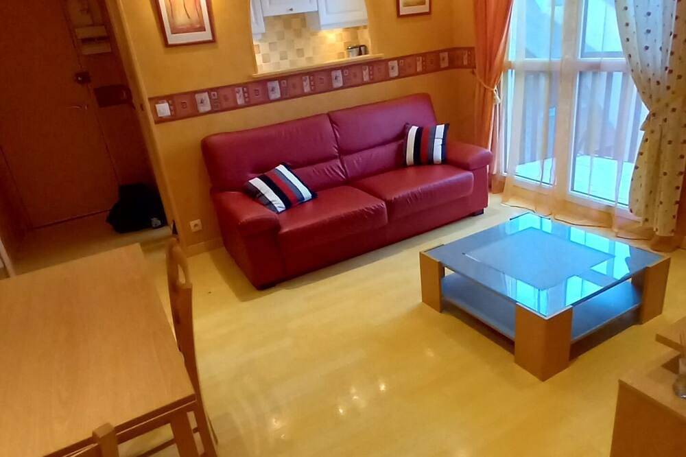 Apartamento entero, Apartment at the foot of Deauville/Trouville in Touques, Region de Lisieux