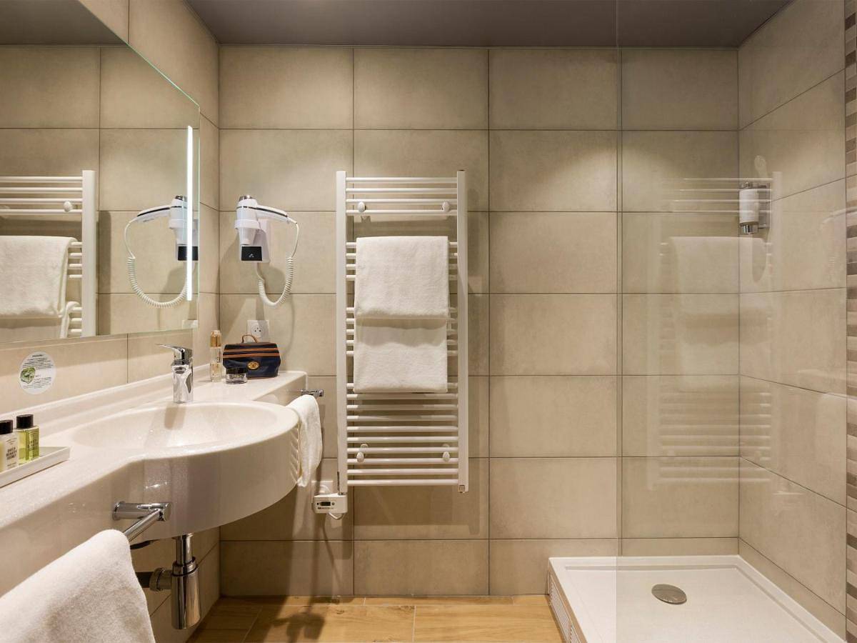Hôtel Roi Soleil Prestige Plaisir - St Quentin in Plaisir (Yvelines), Yvelines