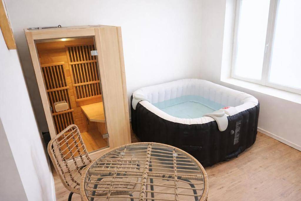 Glamping & Jacuzzi in Boulogne-sur-Mer, Région de Boulogne-sur-Mer