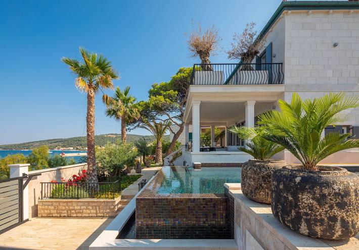 Villa pour 10 personnes, avec vue sur l’océan et jardin à Slatine - 4