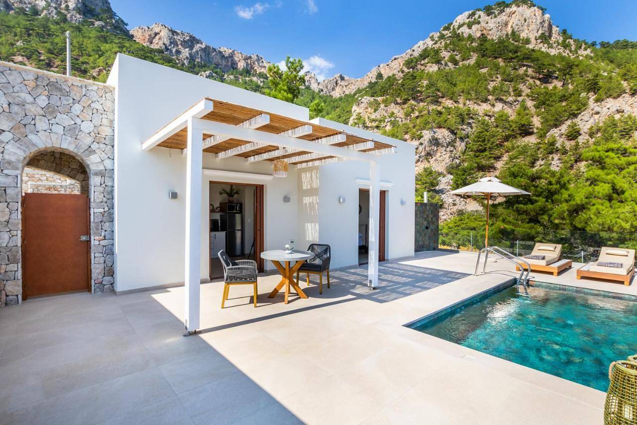 Mertelia Luxury Villas in Mirtonas, Karpathos