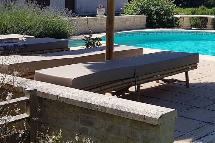 Location de vacances pour 2 personnes, avec jacuzzi et sauna ainsi que piscine et jardin, animaux acceptés à Bussac-Forêt - 4