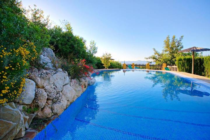 Casa rural para 4 personas, con jacuzzi además de piscina y jardín en Álora - 3