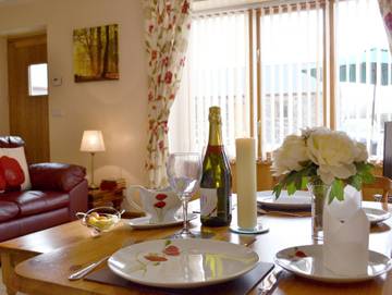 Cottage for 2 People in Carmarthenshire, South-Wales, Photo 3