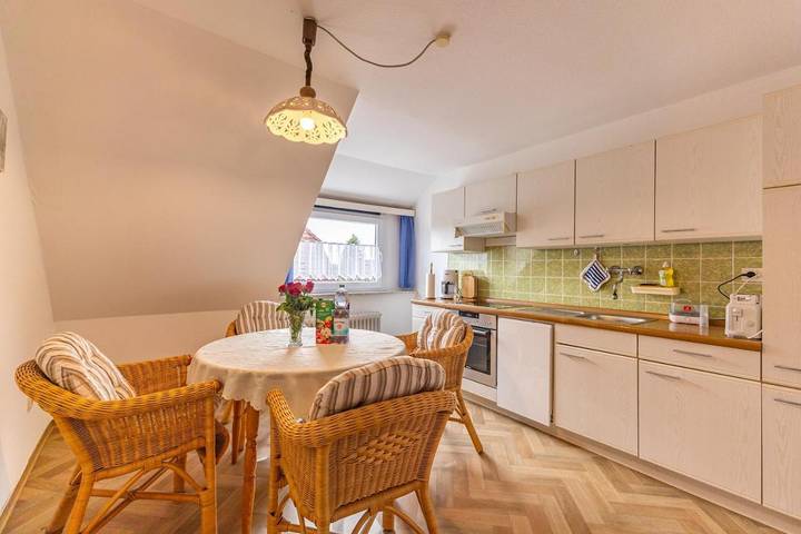 Ferienwohnung für 2 Personen, mit Terrasse und Garten in Pewsum