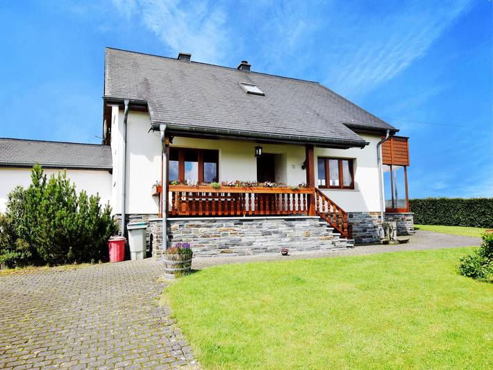 Ferienhaus für 9 Personen, mit Garten und Terrasse, mit Haustier