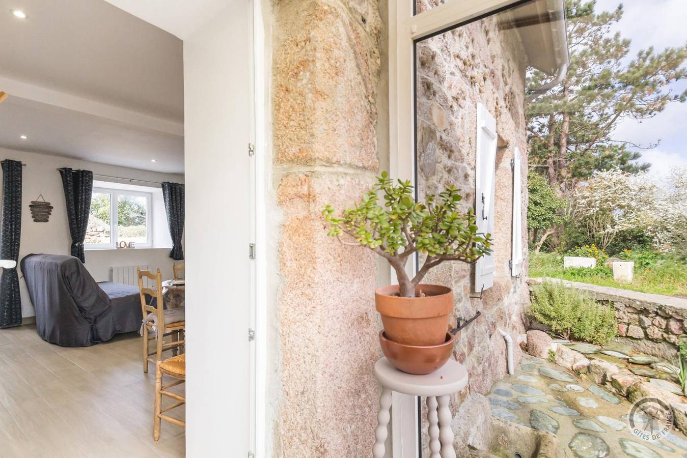 Les Embruns in Cosqueville, Vicq-sur-Mer