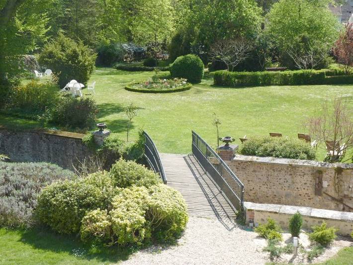Location de vacances pour 2 personnes, avec jardin et terrasse à Château-Renard - 4
