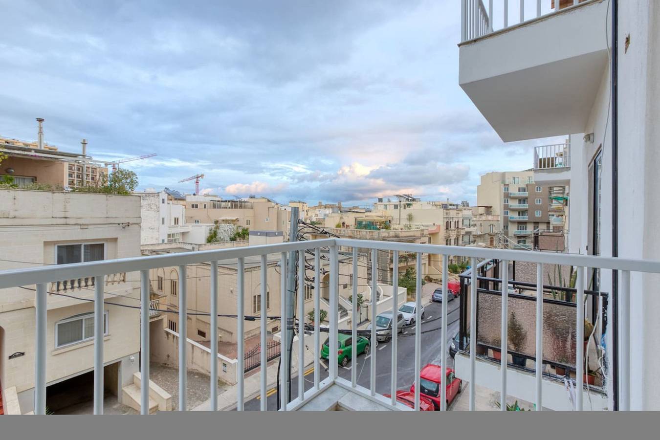 Ganze Wohnung, Central Msida | Modern, Bright & Comfortable in Msida, Insel Malta