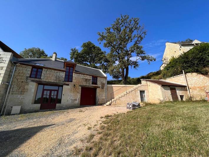 Gîte pour 4 personnes, avec Balcon et Terrasse ainsi que Jardin et Vue à Thizay - 2