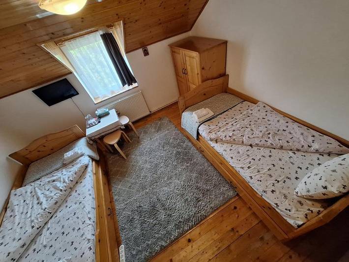 Maison d’hôte pour 4 personnes, avec balcon ainsi que vue et jardin dans Porumbacu de Sus - 3