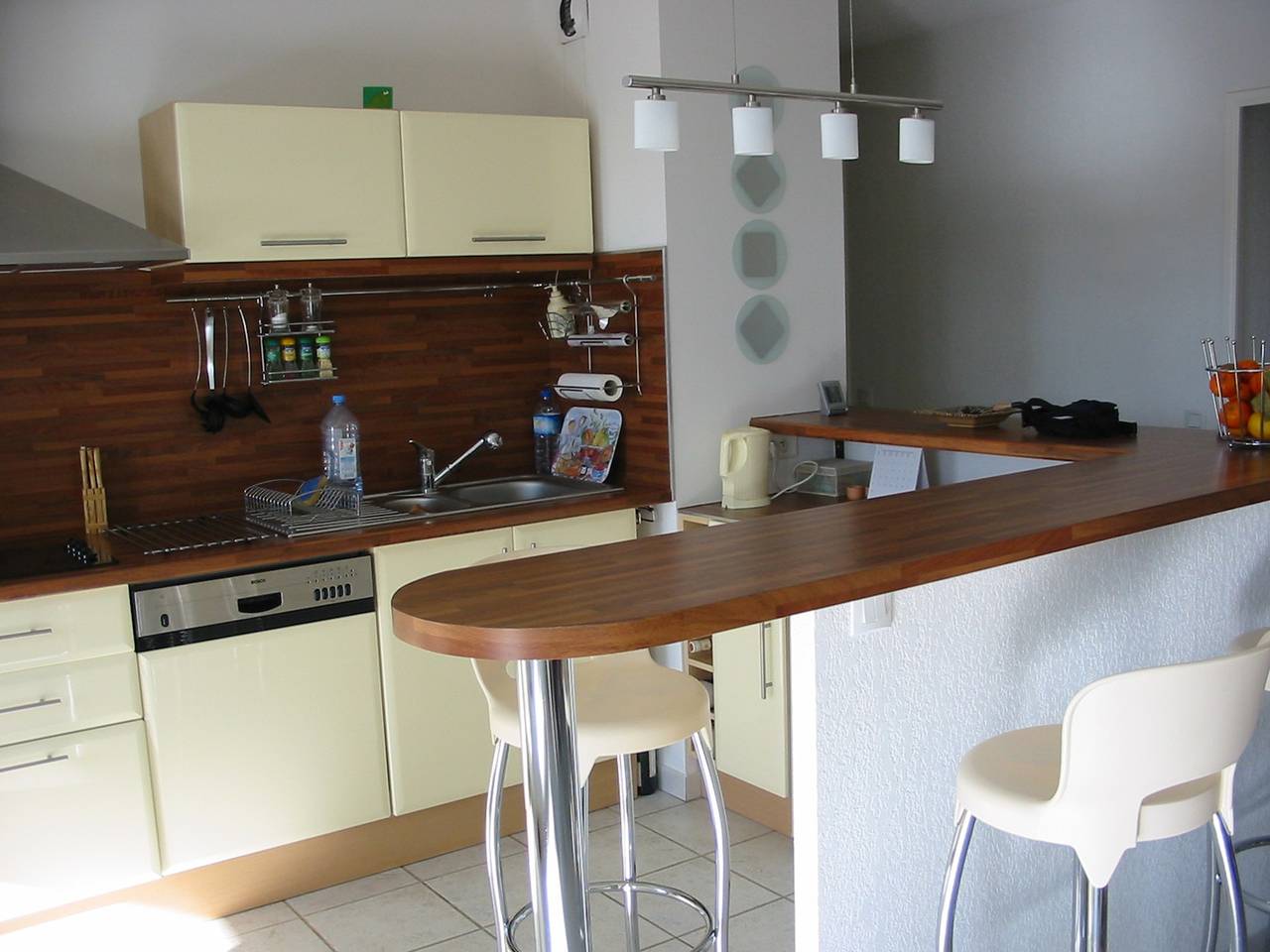 Entire apartment, Apartment with terrace in Fréjus, 70 m², shared pool in Frejus, Mediterranean Coast (France)