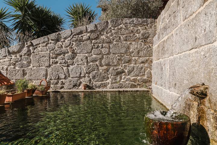 Casa rural para 6 personas, con balcón y jardín en Distrito de Braga - 2