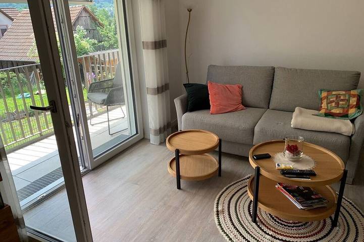 Ferienwohnung für 4 Personen, mit Balkon in Bürgstadt