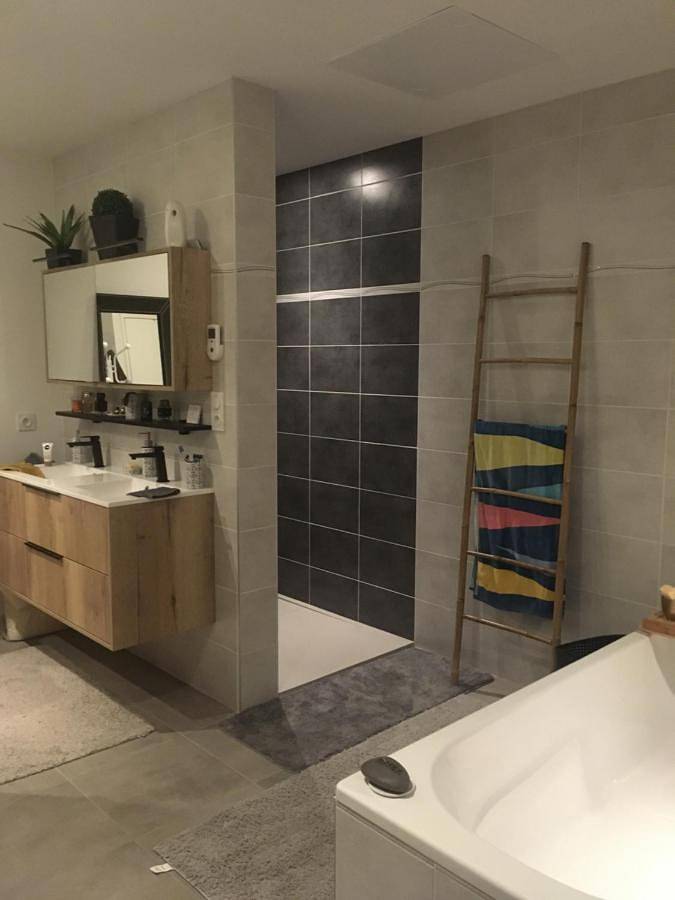 Location de vacances pour 2 personnes, avec terrasse ainsi que jacuzzi et jardin dans Villeneuve-en-Retz - 2