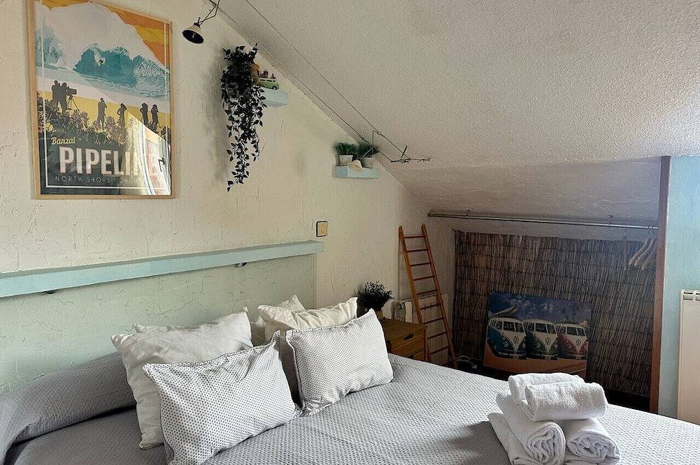 Entire apartment, Penthouse in somo near the beach. Lotus Flower - 30604 in Somo, Ribamontán al Mar