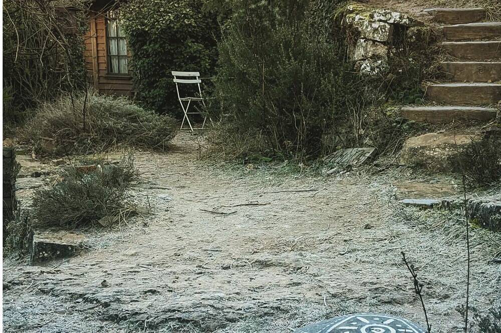 Yourte in Provence , at la Mauvaise Herbe, Barjols in Barjols, Brignoles region