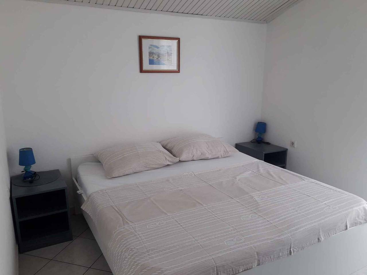 Entire holiday apartment, Holiday apartment mit Klimaanlage und Balkon  in Vinjerac, Zadar