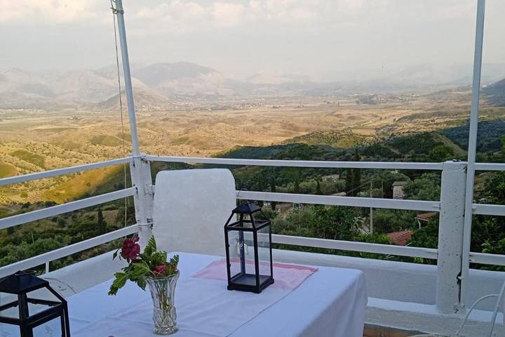 Ganzes Studio, Studio für 4 Personen mit Garten in Lukovë, Vlorë