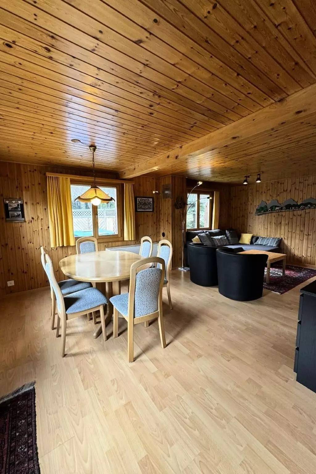 Apartamento entero, 4 estancias 6 personas in Bellwald, Goms