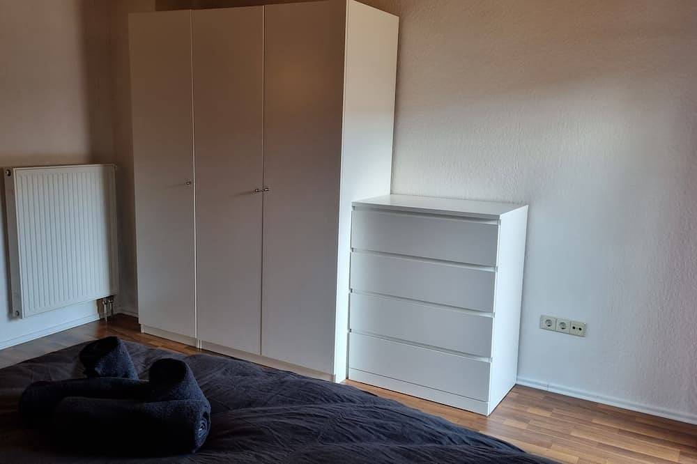 Ganze Wohnung, Ruhige Ferienwohnung Bergfreunde in Bergen, Nähe Chiemsee in Bergen (Chiemgau), Chiemsee