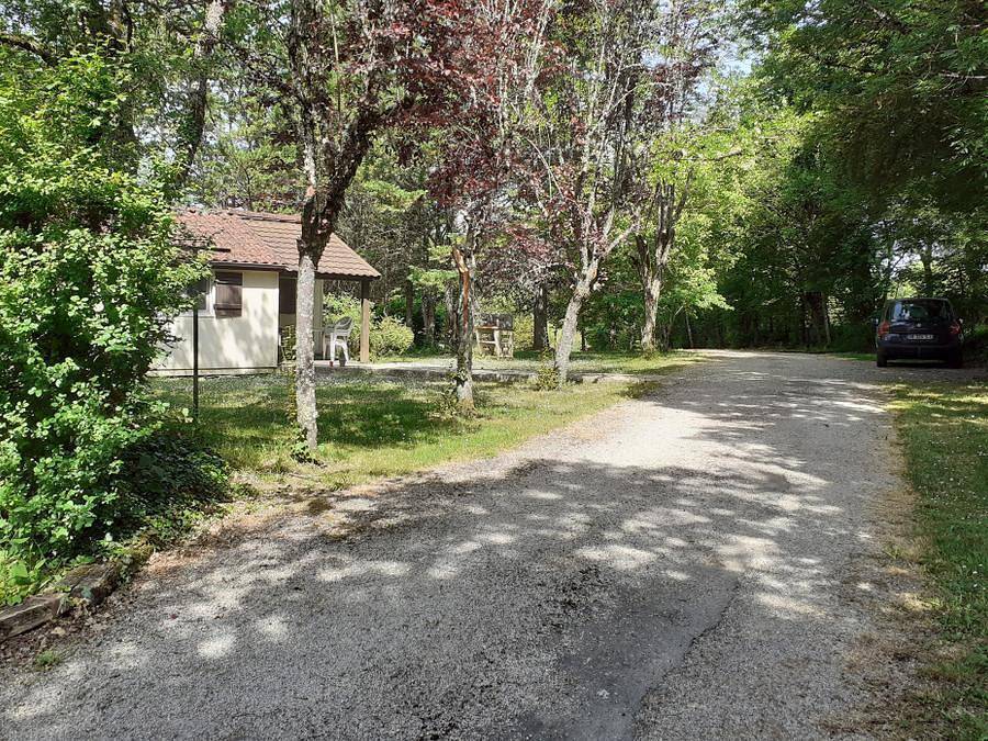 Camping Domaine Papillon - Chalet 4 personen - Ombrageuse in Reyrevignes, Regionaler Naturpark Causses du Quercy