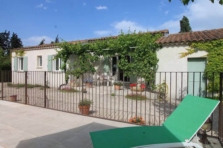 Villa pour 7 personnes, avec jardin et terrasse dans les Bouches-du-Rhône - 3