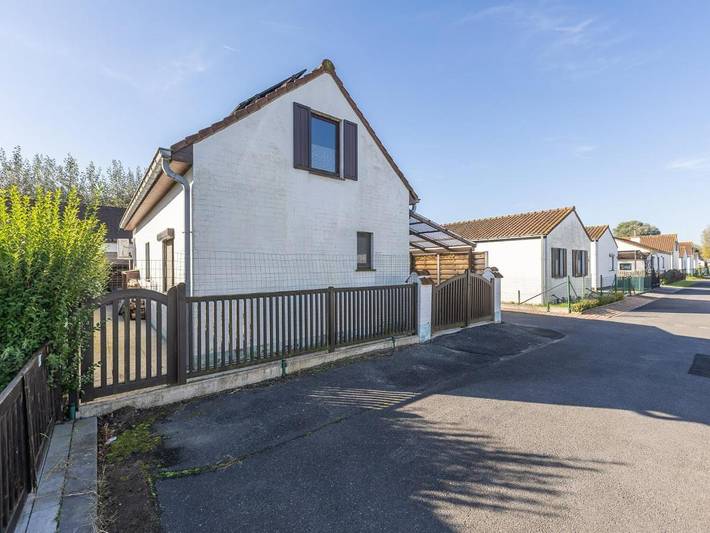 Location de vacances pour 6 personnes, avec terrasse et jardin, animaux acceptés dans Lombardsijde - 2