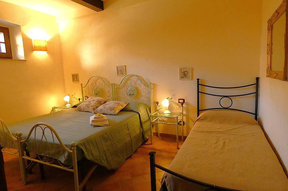 Scappo in Umbria, Godera in Lugnano in Teverina, Terni Province