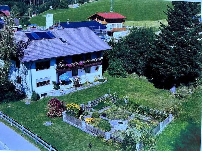 Ferienwohnung für 2 Personen, mit Balkon und Ausblick