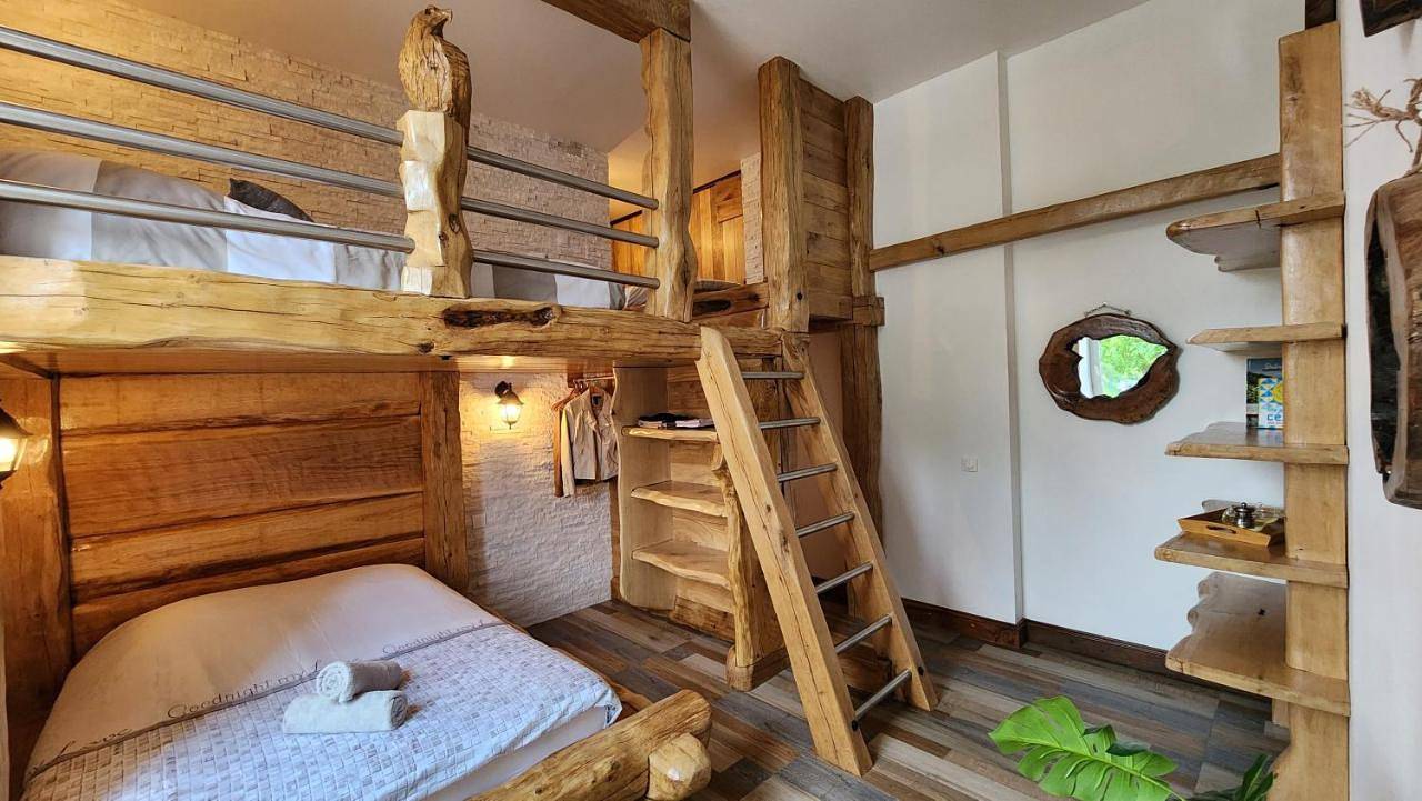 Appartement entier, Private & Comfortable Apartments in Puttelange-aux-Lacs, Sarreguemines