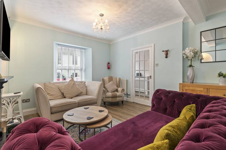 Holiday rental for 8 people, with pets in Tenby
