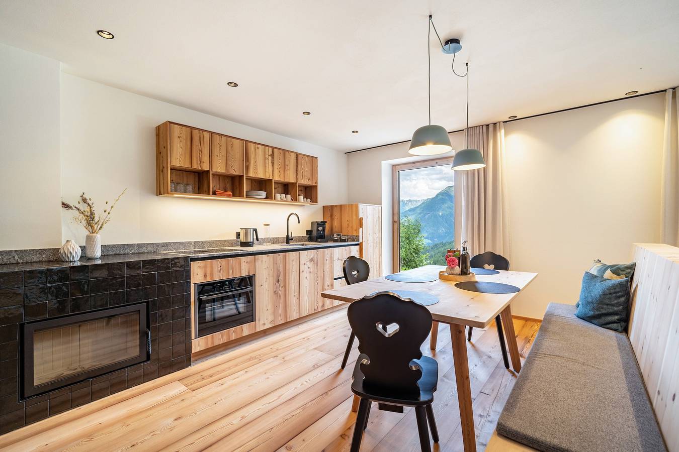 Ganze Wohnung, Ferienwohnung 'Mucher Michl' mit Bergblick, privater Terrasse und Wlan in Ulfas, Moos in Passeier