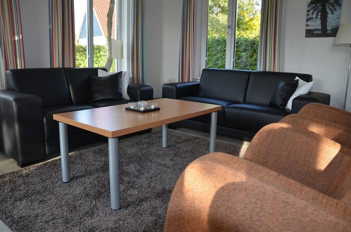 Freistehendes 8-Personen-Ferienhaus mit Sauna, direkt am Wasser in Westerbork gelegen in Drenthe