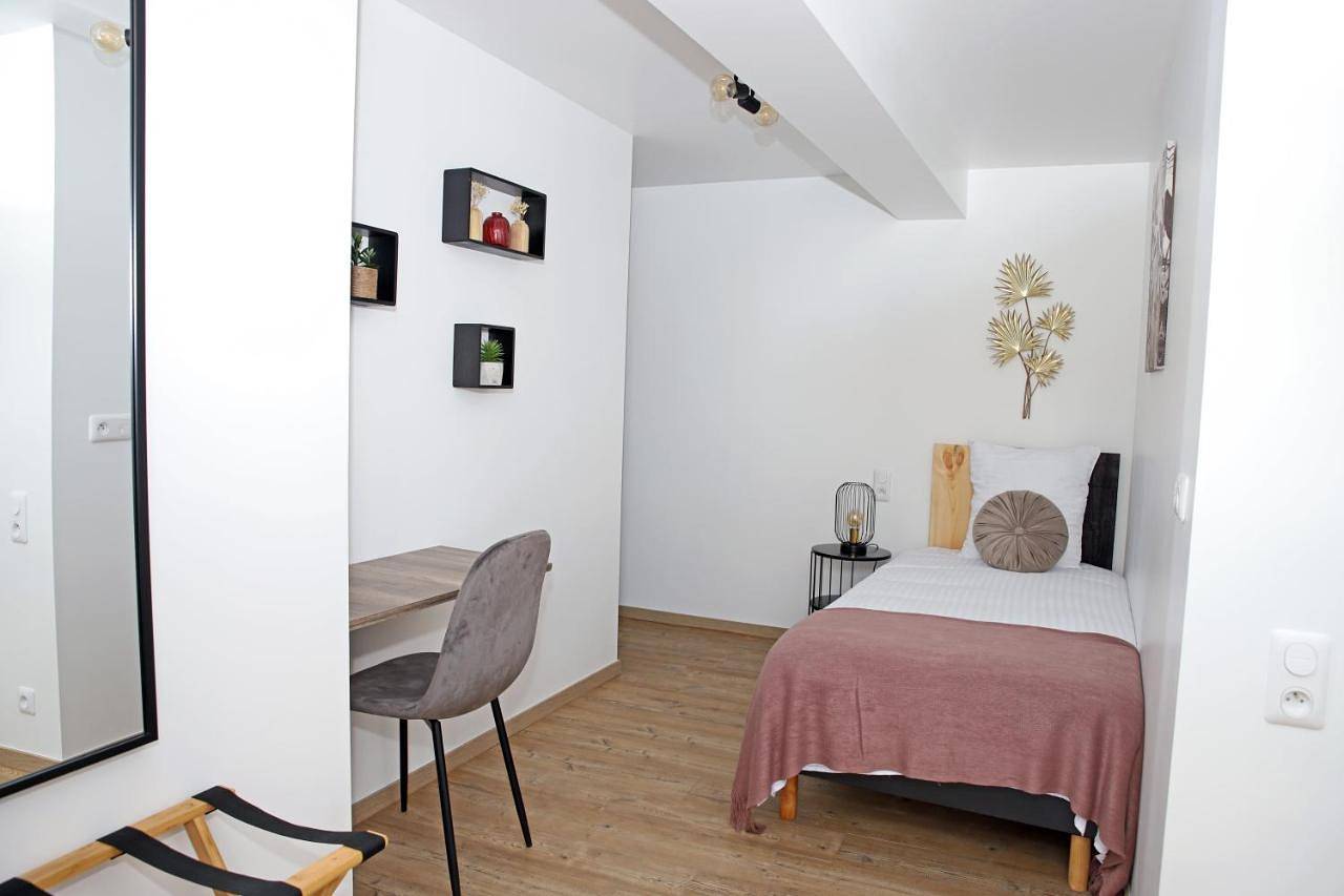 Appartement entier, Two-Bedroom Apartment in Nogaro, Gers