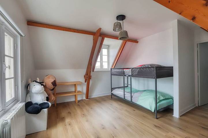 Maison spacieuse pour 8 personnes avec jardin in Saint-Germain-la-Poterie, Oise