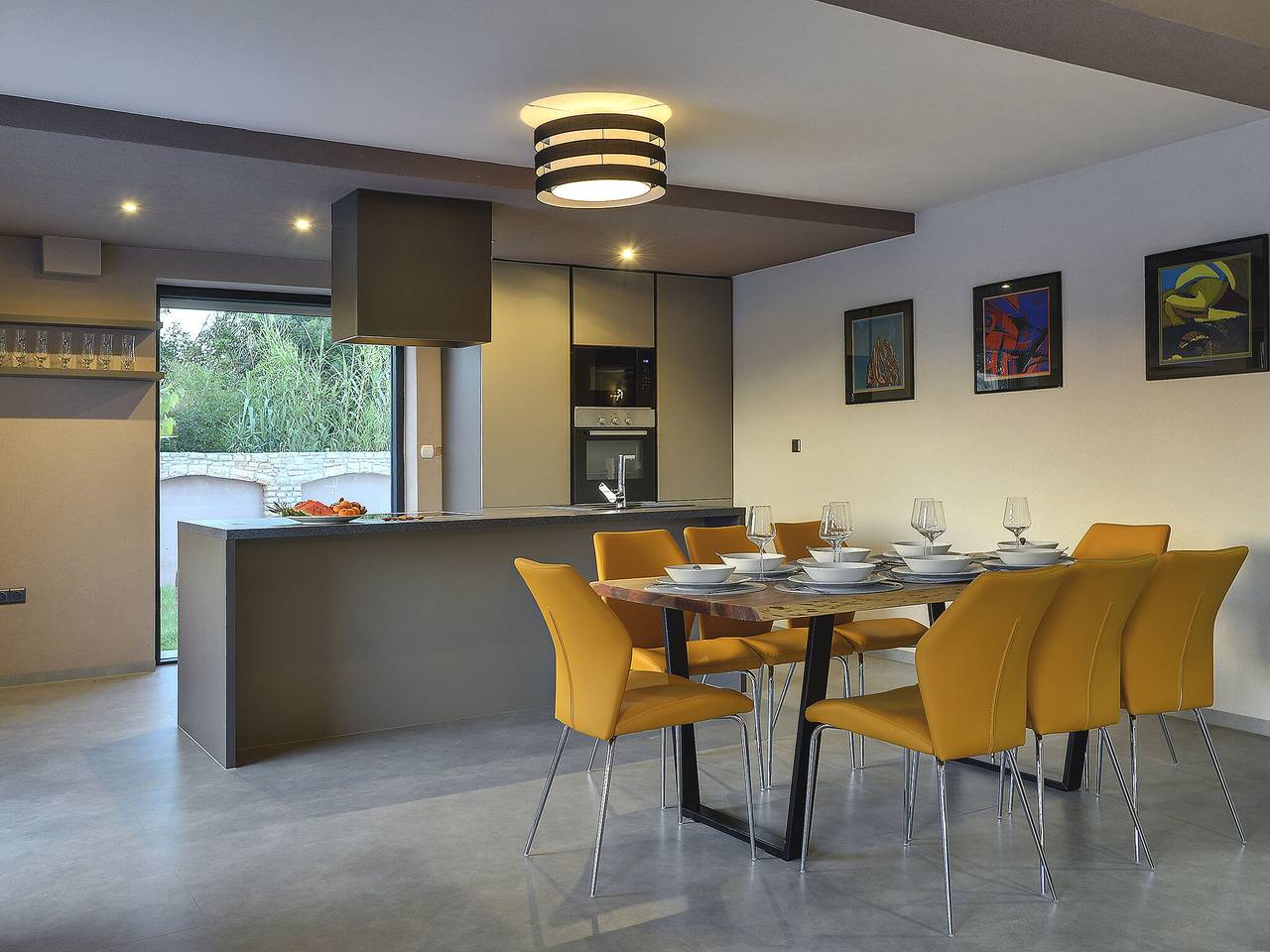 Villa in Valbandon mit privatem Pool in Pula, Südküste Istrien