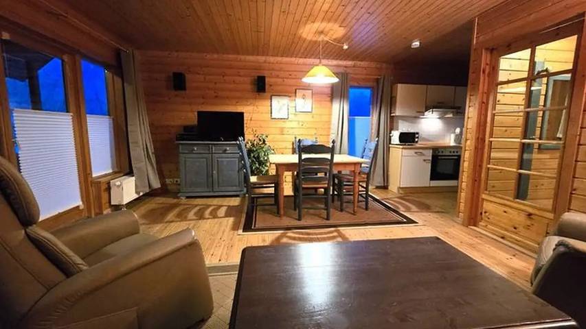 Ferienhaus für 5 Personen, mit Garten und Sauna