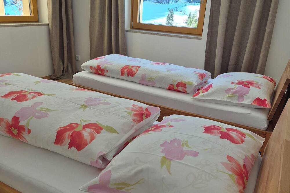 Ganze Wohnung, Moderne Wohnung mit Terrasse für Bergbegeisterte in Prägraten am Großvenediger, Bezirk Lienz