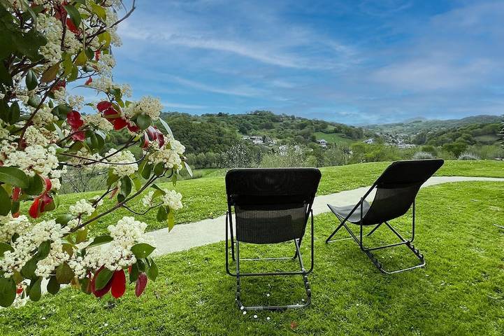 Appartement de vacances pour 3 personnes, avec terrasse et jardin