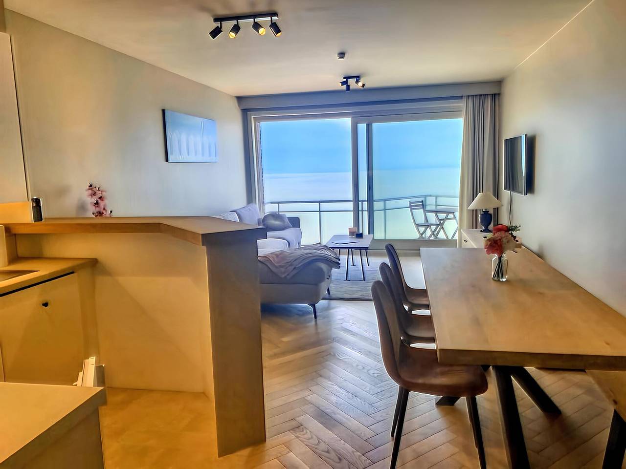 Geheel appartement, Appartement vlakbij de haven met prachtig uitzicht in Nieuwpoort, Belgische Kust