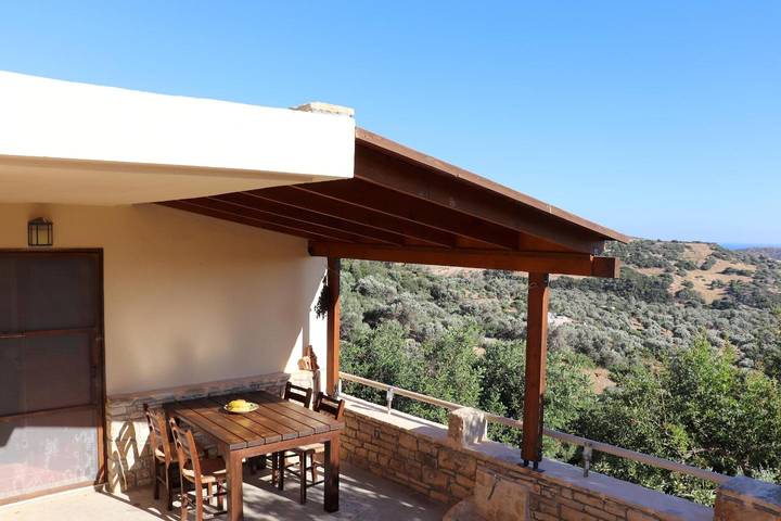 Location de vacances pour 5 personnes, avec jardin et vue dans Triopetra - 4