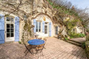 Gîte pour 6 personnes, avec jardin et vue à Troo