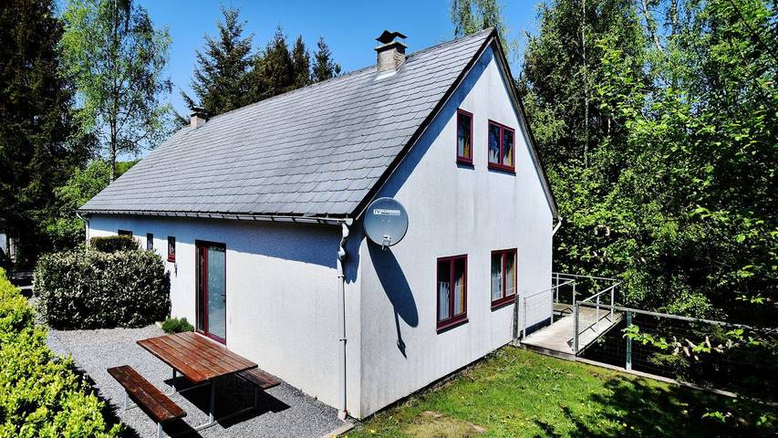 Ferienhaus für 6 Personen, mit Sauna und Garten sowie Whirlpool und Terrasse - 1