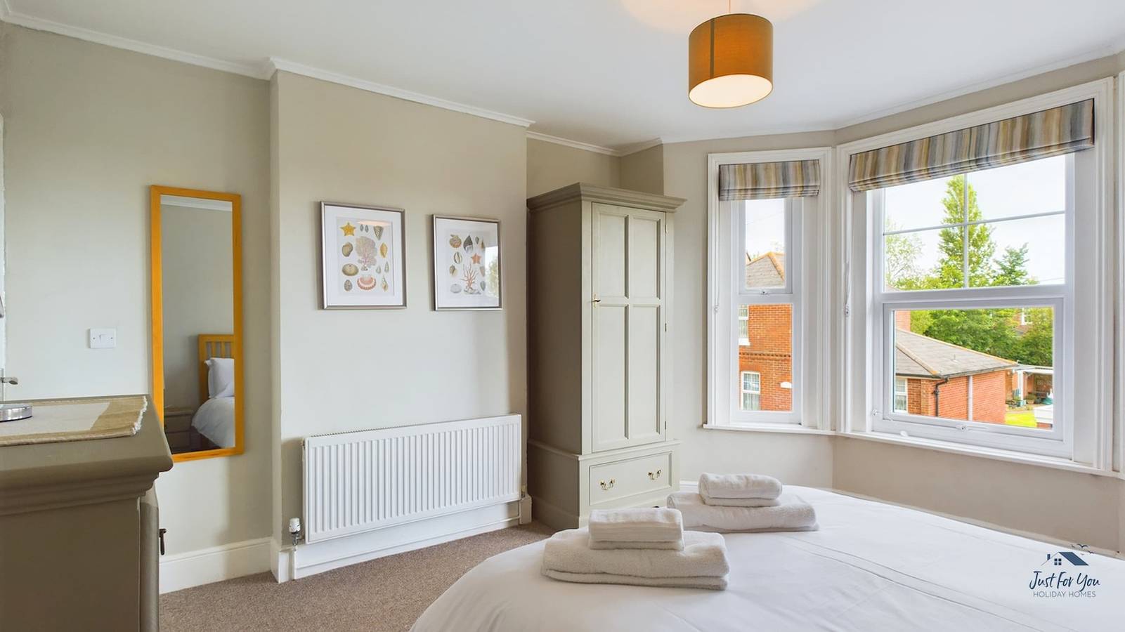 Beach House for 6 People in St. Helens, Isle of Wight