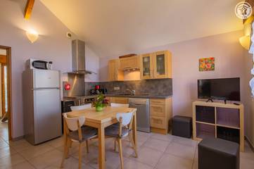 Gîte pour 4 Personnes dans Les Marches, Région de Chambéry, Photo 1