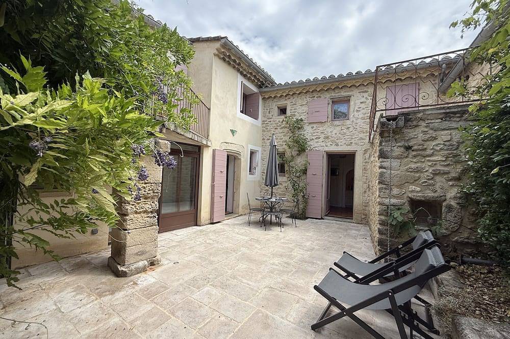 Chez Marie – Maison de village de charme au cœur de Grignan in Grignan, Région de nyons