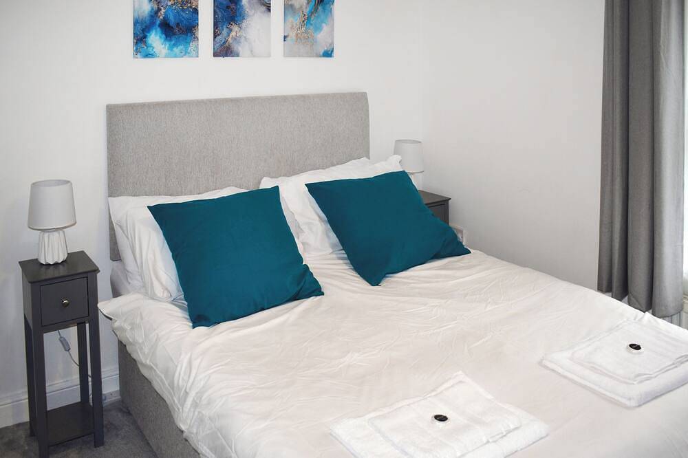 2 chambres à coucher à Exeter in Exeter, Devon